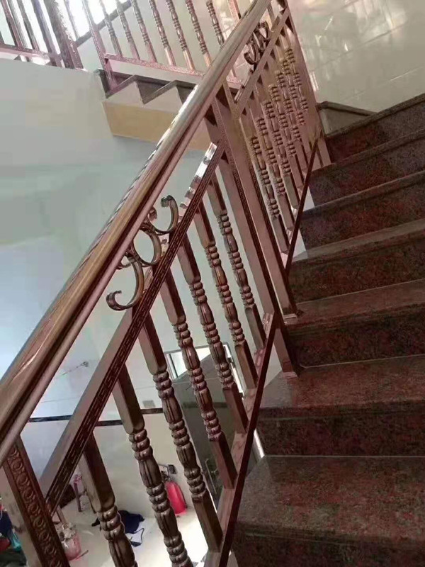 不銹鋼防護(hù)欄