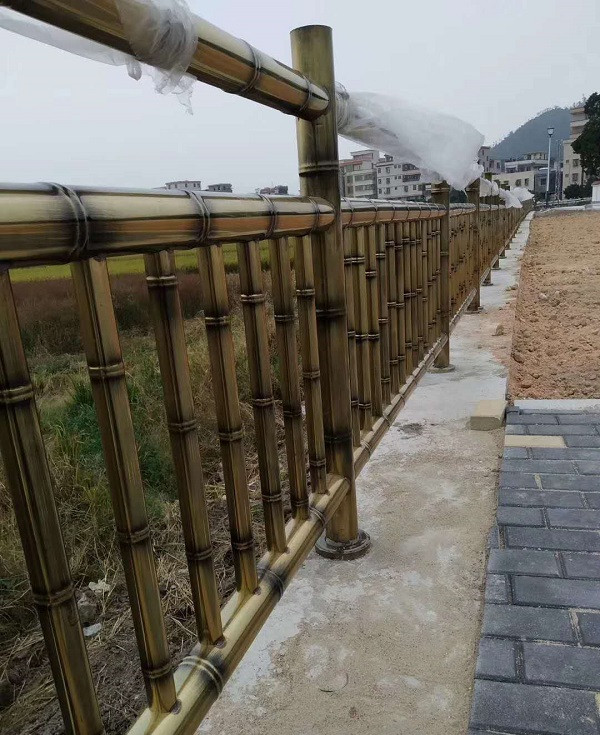 不銹鋼竹節(jié)管護欄